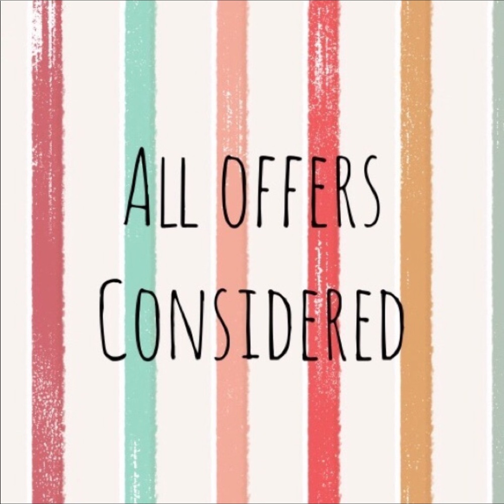 Accepting ALL reasonable offersBG clothes must go!